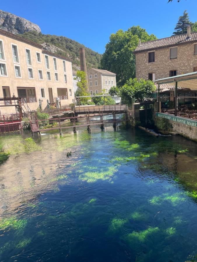 Sakina Appartement En Bord De Sorgue Fontaine-de-Vaucluse Kültér fotó